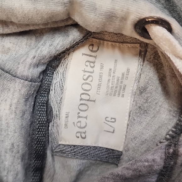 Aeropostale brand hooded sweatshirt - Picture 6 of 8